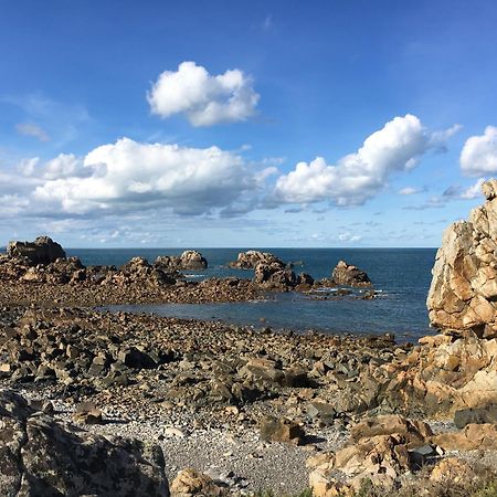 Les Villas D' Onalou Port Blanc Penvénan Esterno foto
