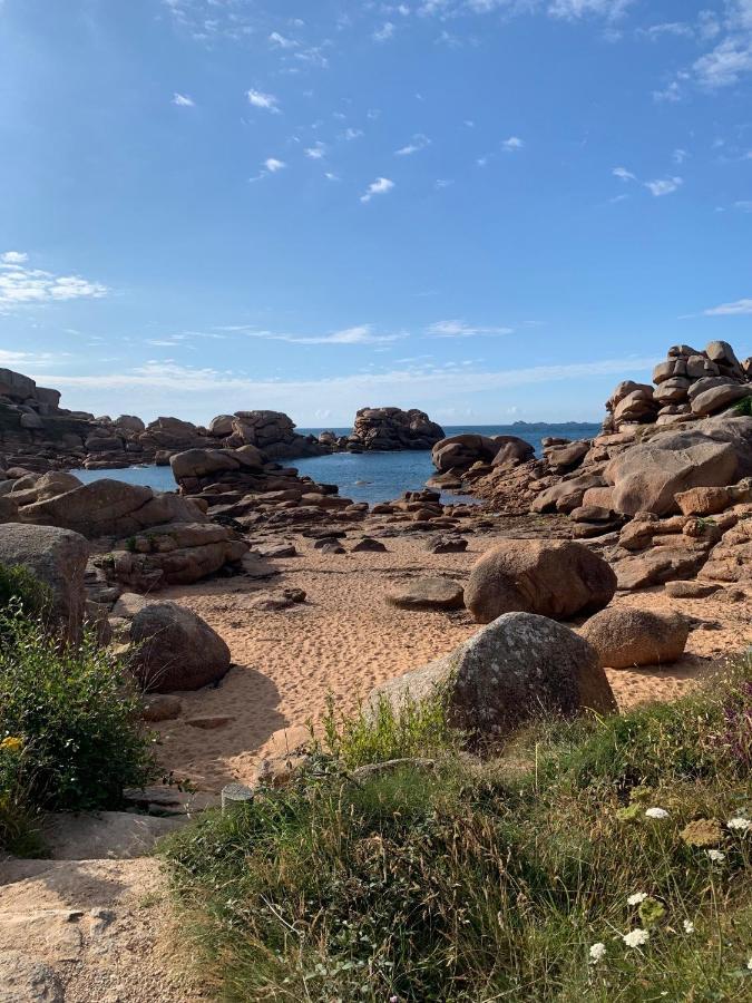 Les Villas D' Onalou Port Blanc Penvénan Esterno foto