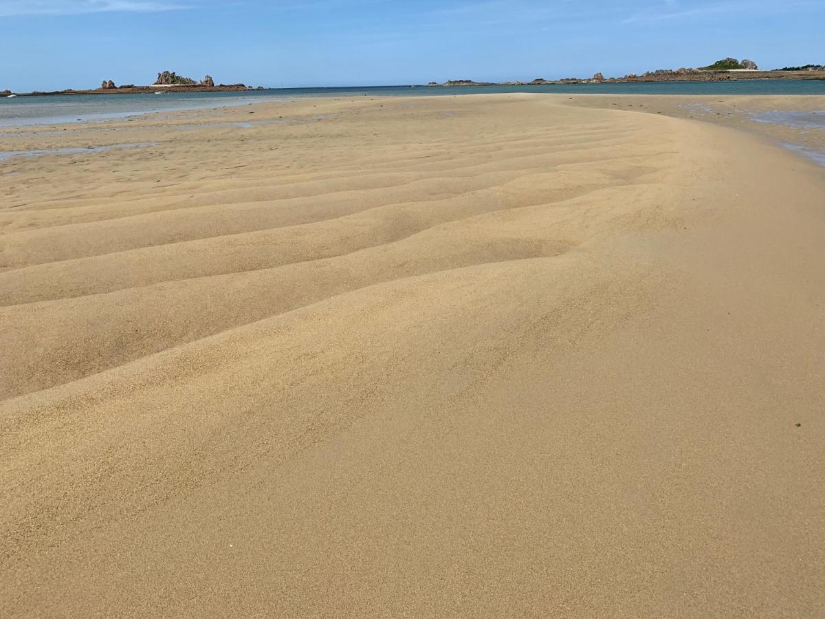 Les Villas D' Onalou Port Blanc Penvénan Esterno foto