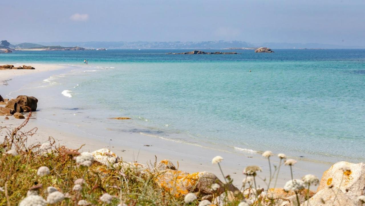 Les Villas D' Onalou Port Blanc Penvénan Esterno foto